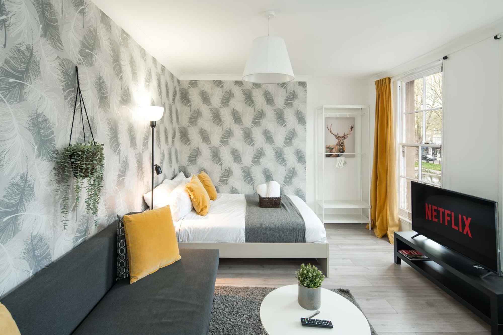 Private Double Room Shared Bathroom Near City Centre London Exterior photo